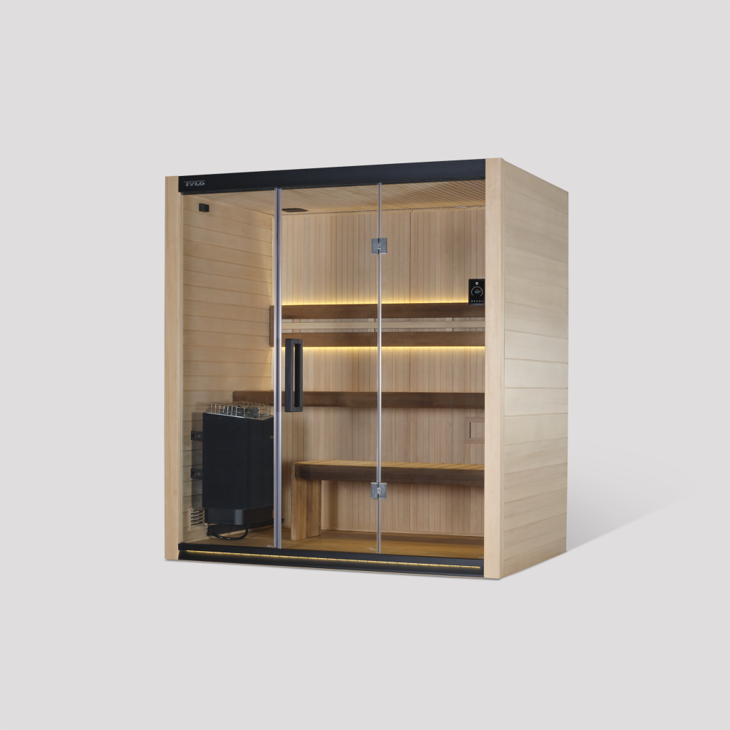 SHOT_03_HALMSTAD_3_HERO_00388