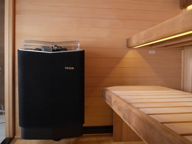 SHOT_07_TYLO_HALMSTAD4_PRODUCT_STUDIO_DETAILS_00366