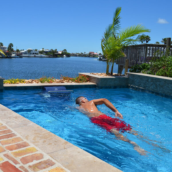 endless-pools-Fastlane-Pro-swimming